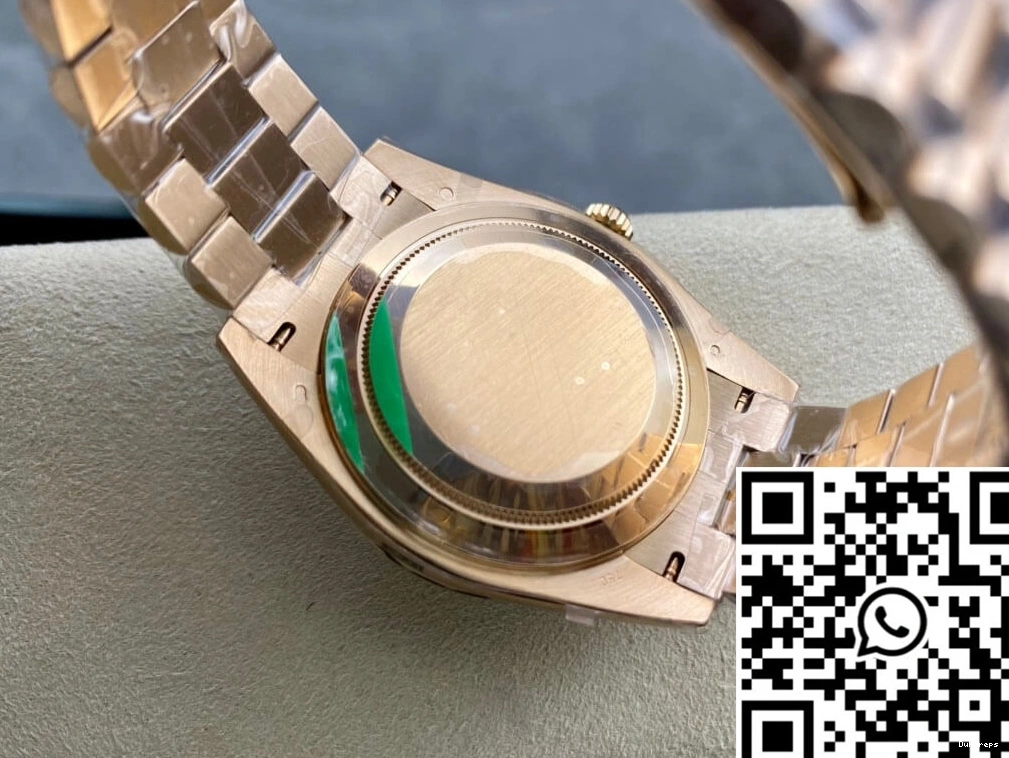 40mm 1004 Factory Green Day Date EW 228235 Dial Unisex Rolex 0807